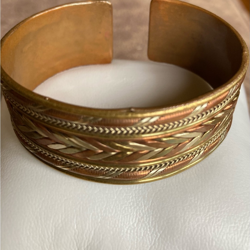 Copper handcrafted cuff